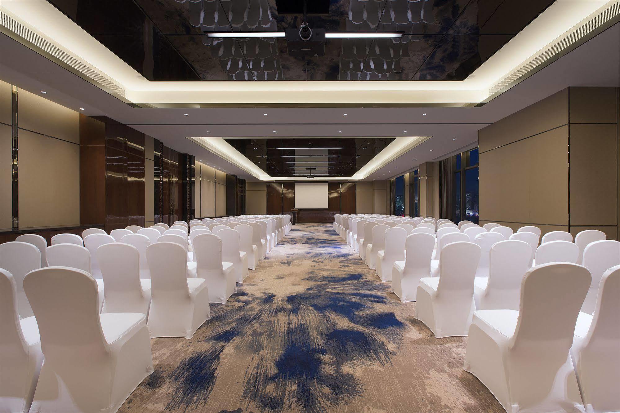 Wanda Vista Dongguan Hotel Донгуан Екстериор снимка